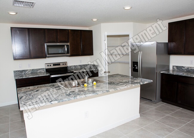 Building Photo - 37191 Sharks Eye Ln