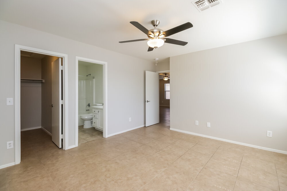 Building Photo - 2313 W 23rd Ave