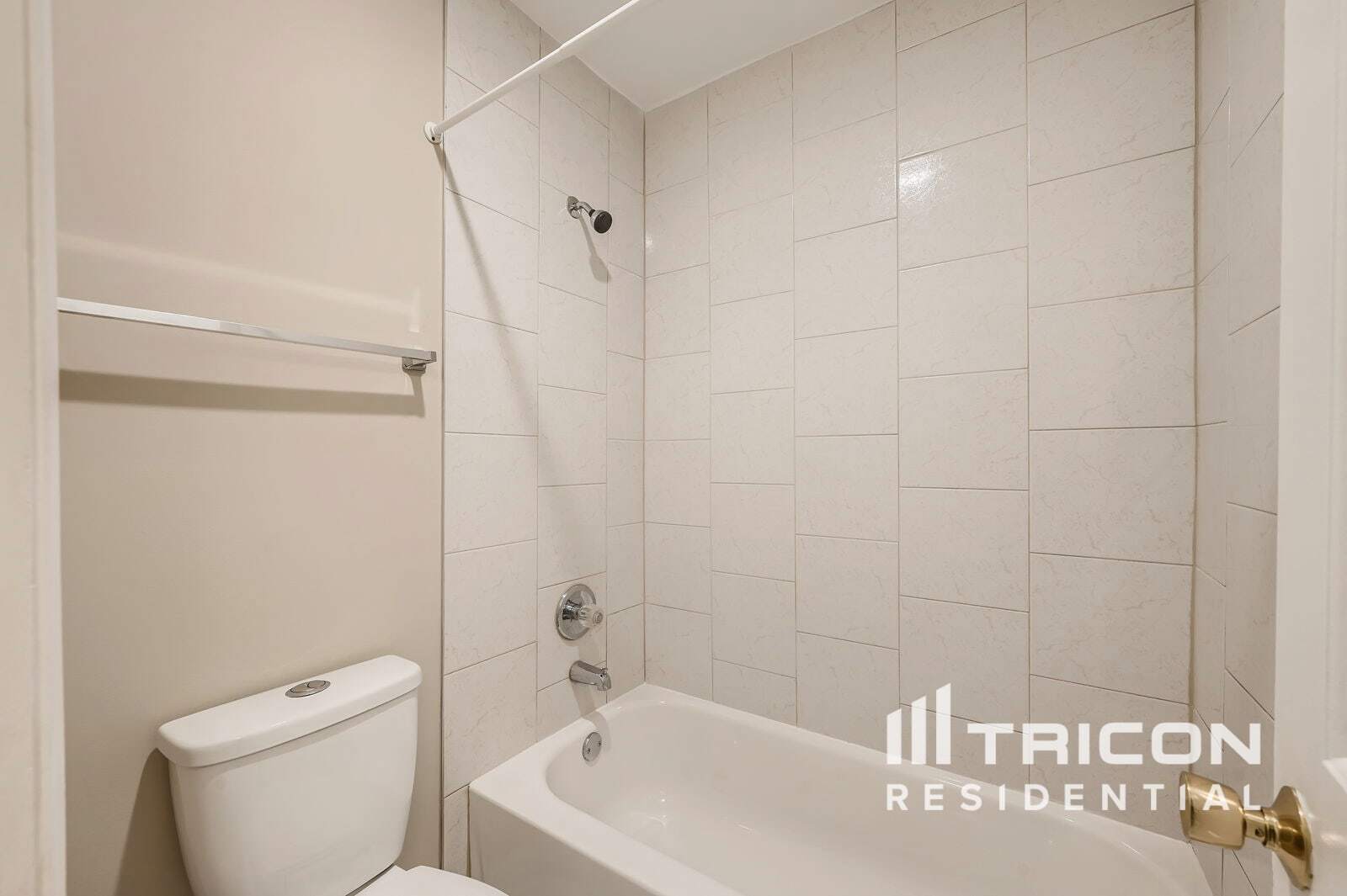 Building Photo - 337 Wye Mill Ct