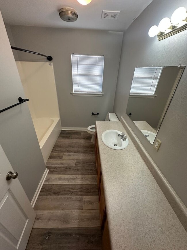 Building Photo - 4613 AR-5