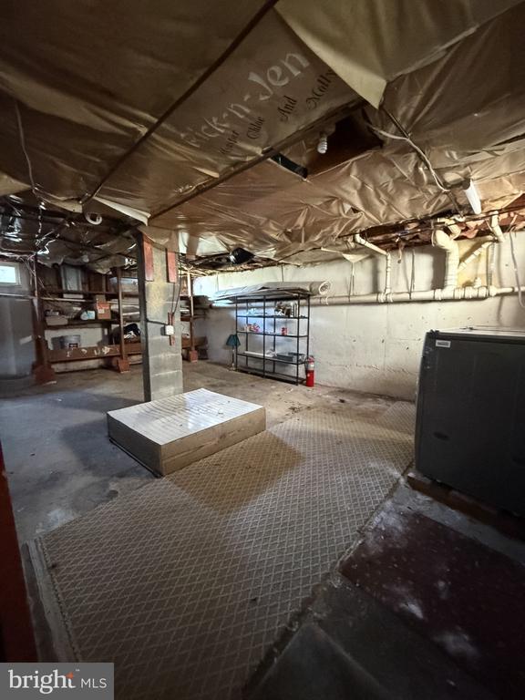 Building Photo - 2929 Packer St