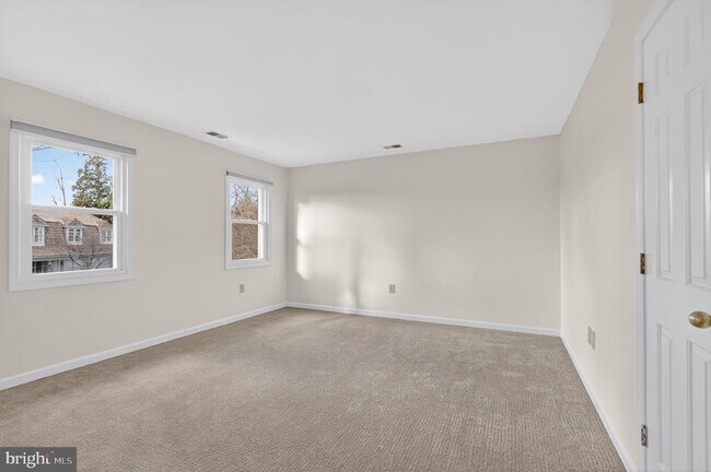 Building Photo - 1905 47th St NW