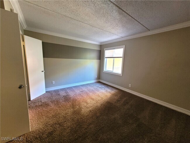 Building Photo - 2366 E Mall Dr