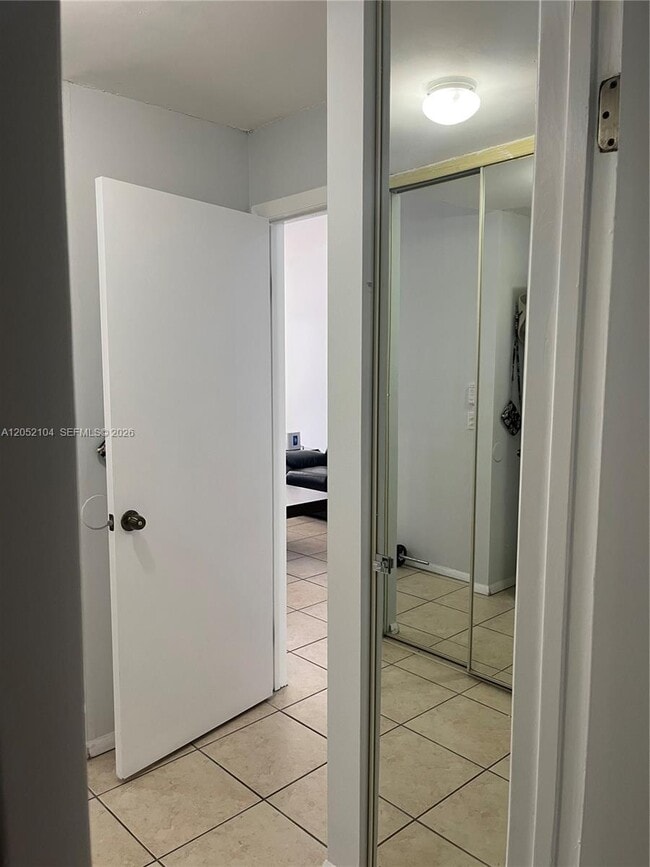 Building Photo - 14824 SW 124th Ct