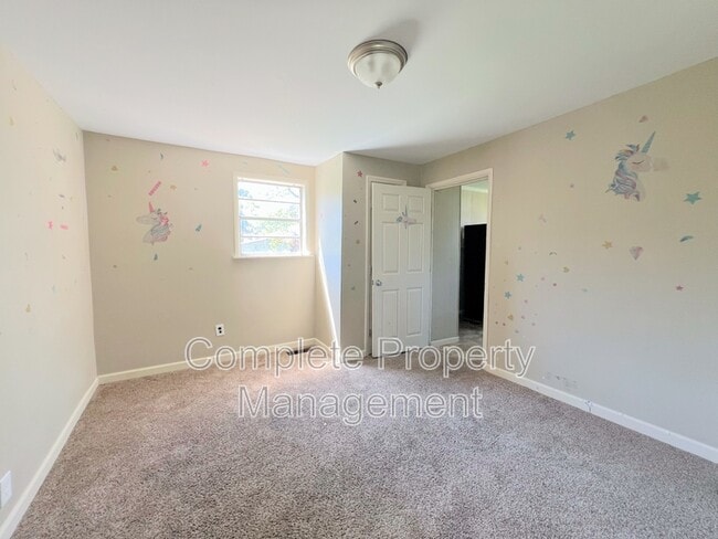 Building Photo - 3625 Grasselli Ave SW