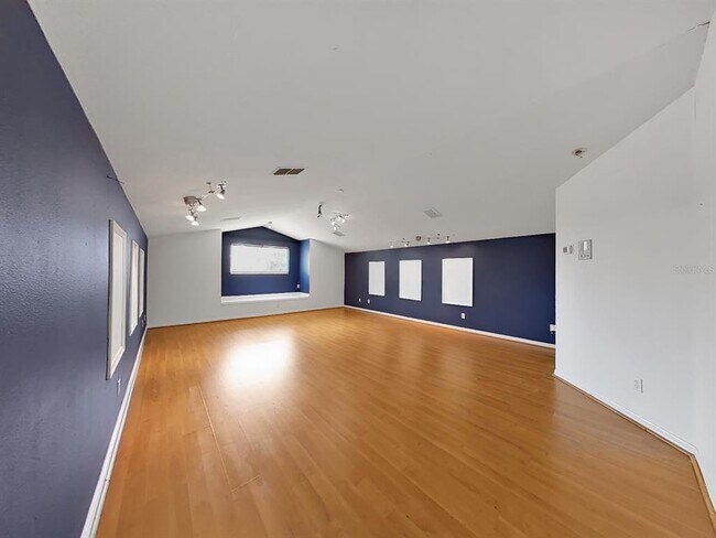Building Photo - 18177 Heron Walk Dr
