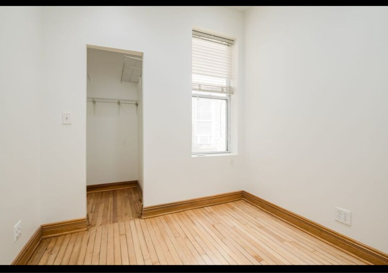Building Photo - 2855 N Spaulding Ave