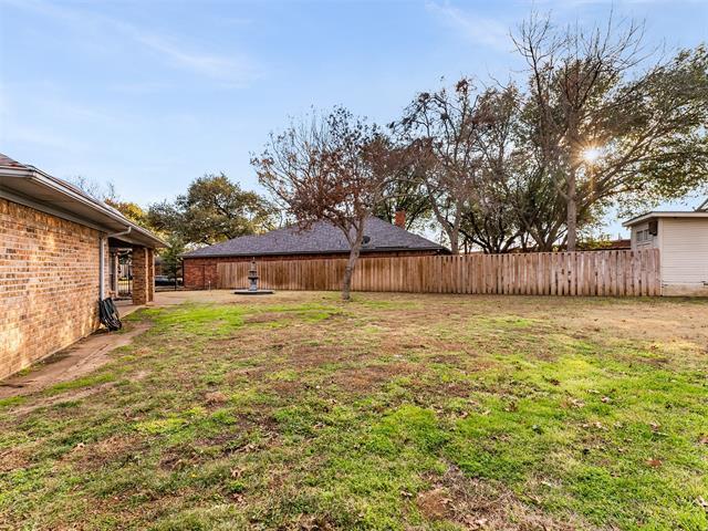 Building Photo - 400 Ricker Ct