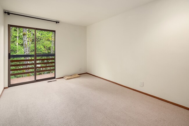 Building Photo - 7215 175th St SW