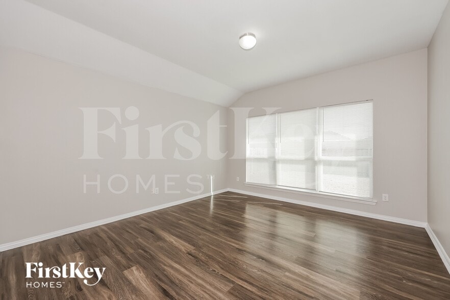 Building Photo - 6728 Ohana Pl