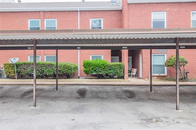 Building Photo - 5021 Birchman Ave