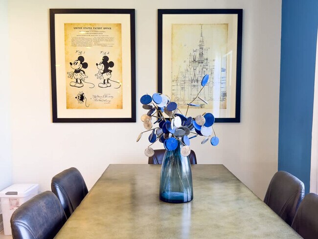 Building Photo - 2463 Tangier Dr