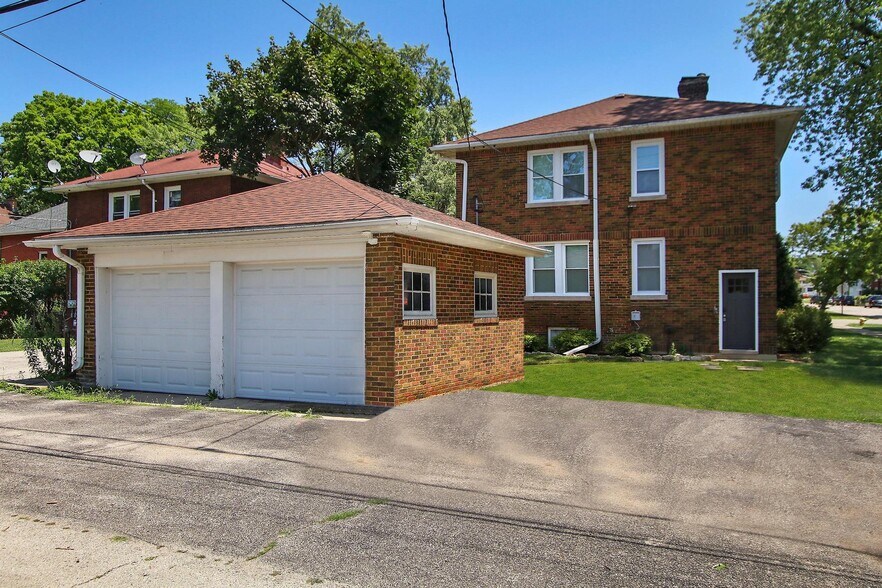 Building Photo - 1402 N Jackson St