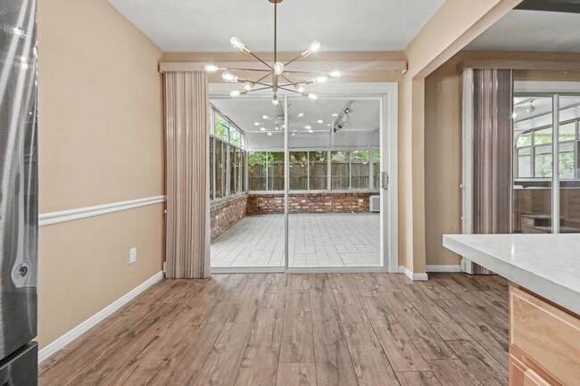 Building Photo - 16807 David Glen Dr