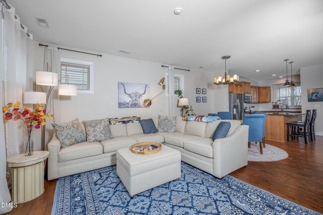 Building Photo - 2816 Piedmont River Way