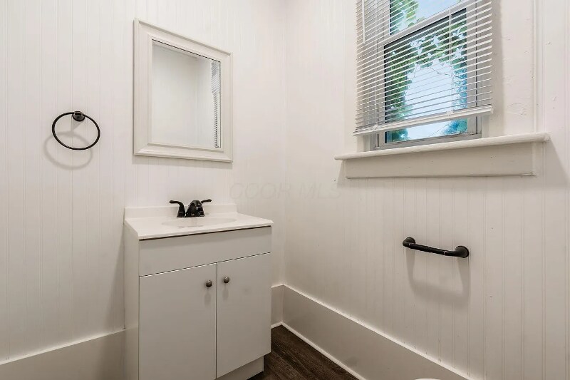 Building Photo - 438 S Ohio Ave