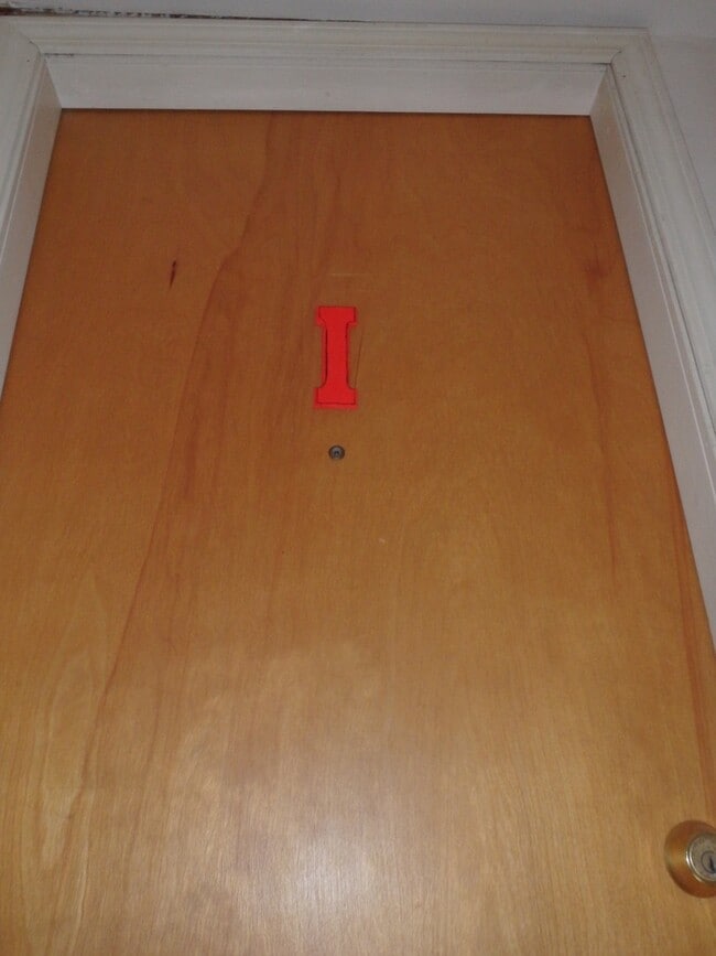 Building Photo - 301 Waugh St