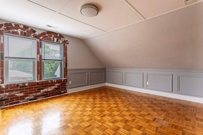 Building Photo - 152 East St