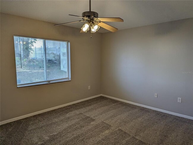 Building Photo - 3120 Summer House Dr