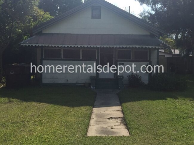Primary Photo - Cute 2/1 in the heart of St. Cloud, $1,450...