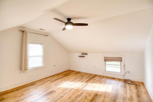 Building Photo - 7249 State Rd