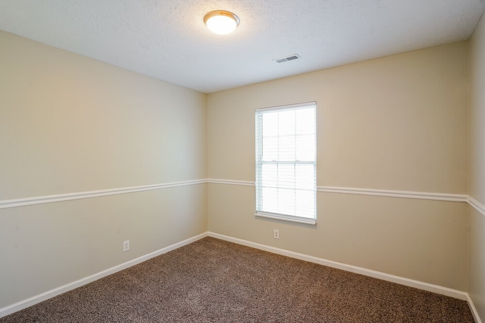 Building Photo - 2136 Blake Dr