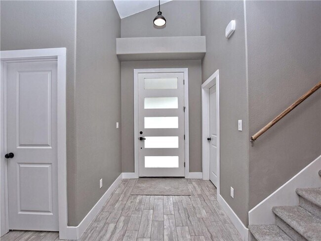 Building Photo - 16310 Forest Way