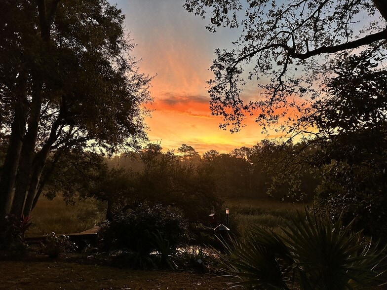 Deck Sunrise - 927 blue crab way