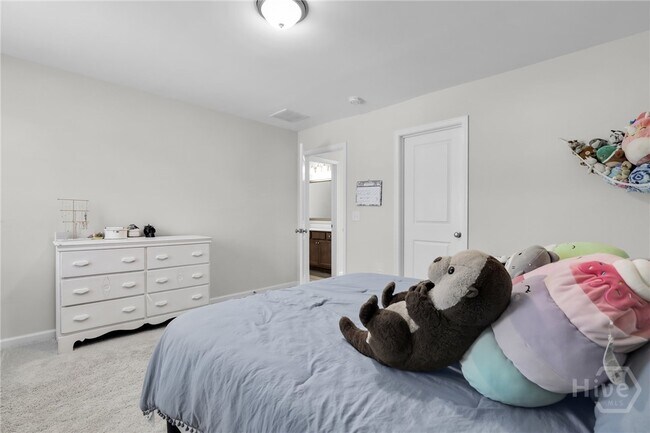 Building Photo - 2980 Kingswood Dr