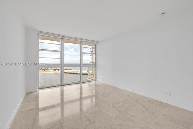 Building Photo - 2451 Brickell Ave