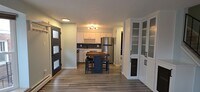 Building Photo - Adorable 2bd/1.5bth Townhome