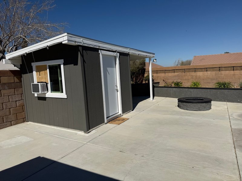 Building Photo - 3535 W Ave J15