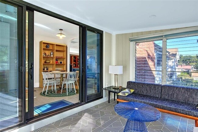 Building Photo - 151 Chace Ave