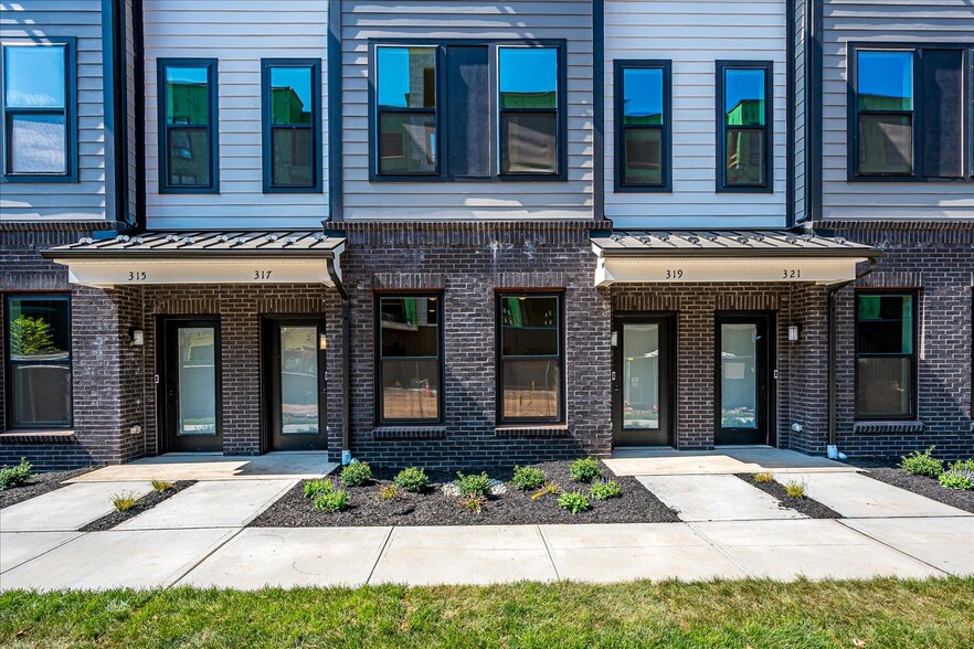 Building Photo - 317 Sadie Cir