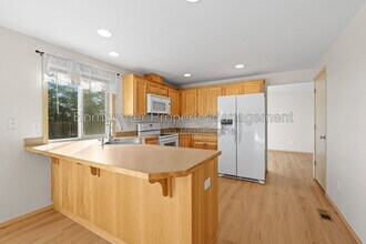 Building Photo - 509 S Joslin Pl