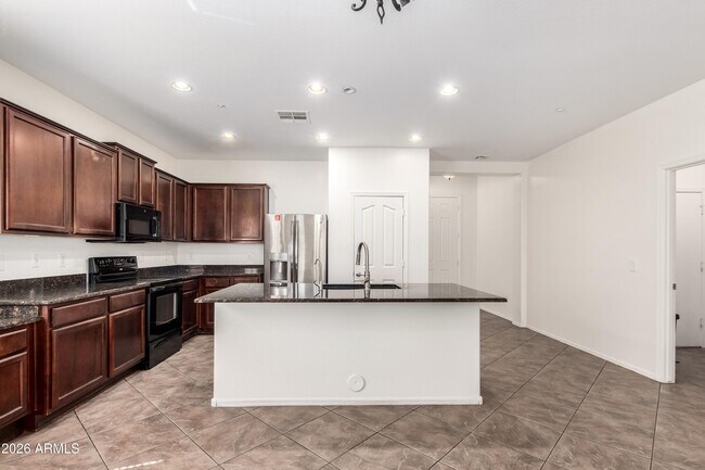 Building Photo - 13231 W Creosote Dr