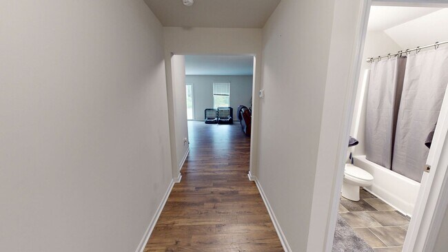 Building Photo - Pet Friendly 2023 Build in Convenient Location!
