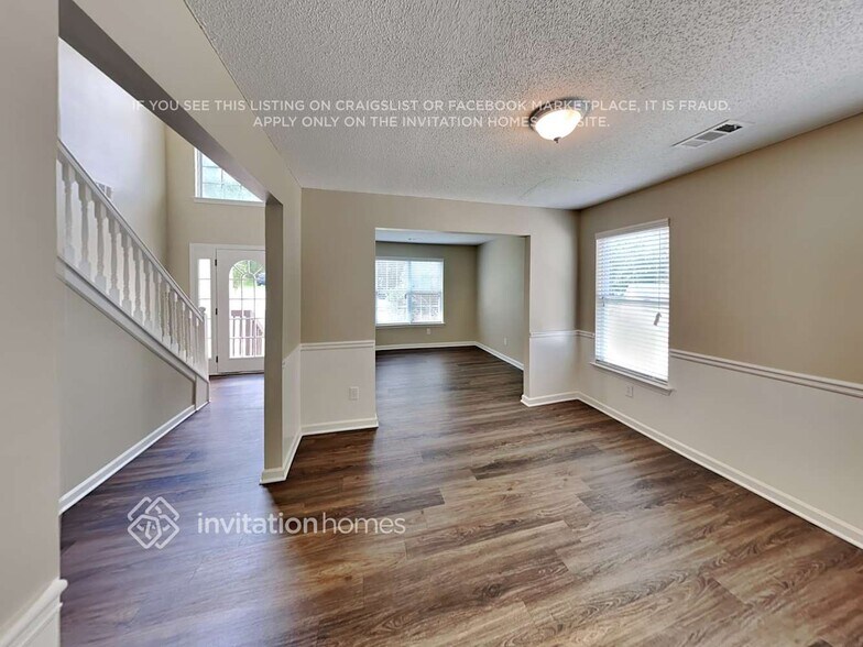 Building Photo - 118 Legend Creek Dr
