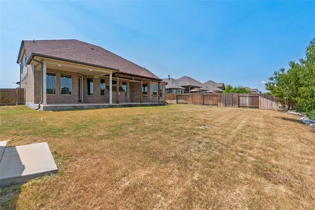 Building Photo - 2260 Hat Bender Lp