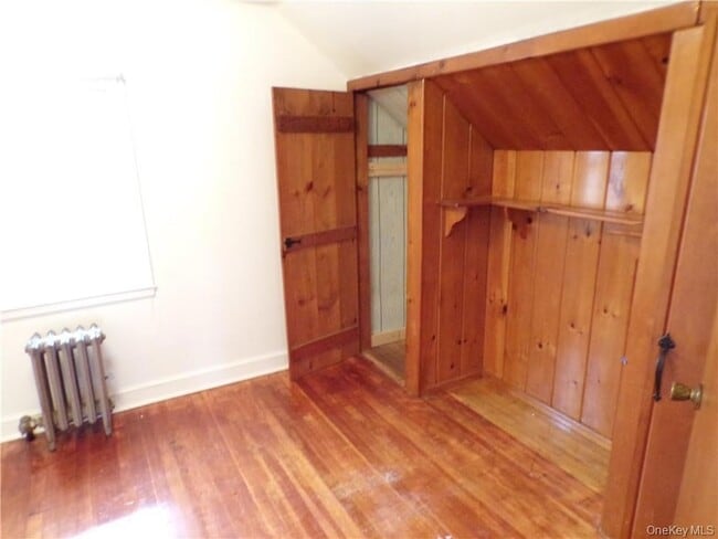 Building Photo - 2 Mertes Ln