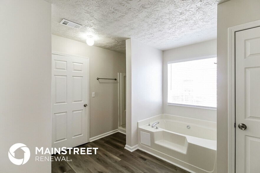 Building Photo - 6455 Alford Cir