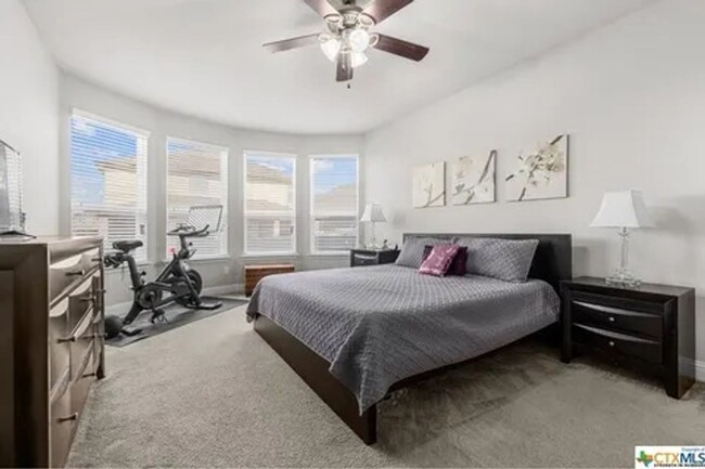 Building Photo - Spacious 4BR House in Harker Heights