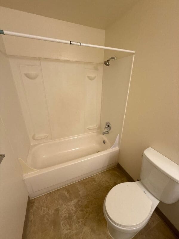 Building Photo - 483 Senate St NW