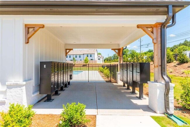 Building Photo - 132 Cannon Trce Dr