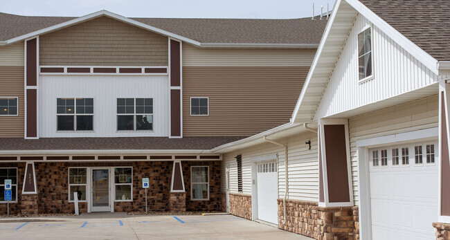 Building Photo - The Estates Senior Living in Moorhead