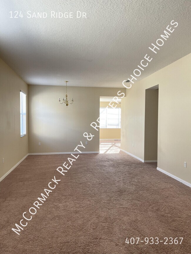 Building Photo - 124 Sand Ridge Dr