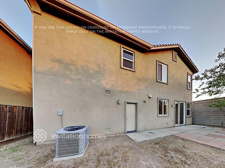 Building Photo - 18 Outer Banks Pl