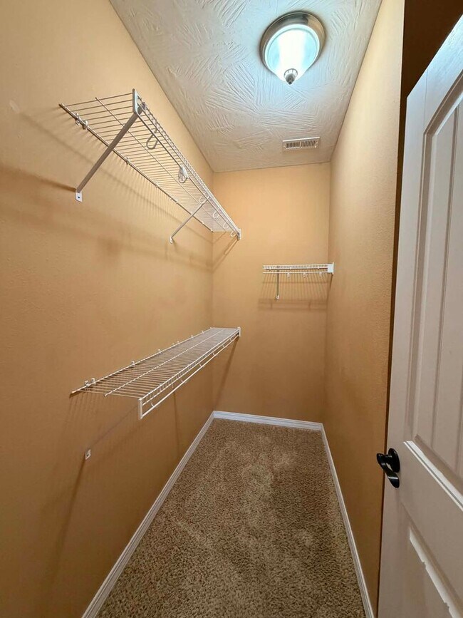 Building Photo - COMING SOON: Beautiful 3 bed/2 bath home located in Webb City! Two car attached garage, storm she...