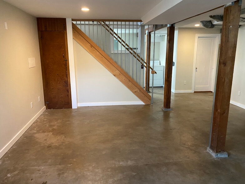 Basement bedroom 3 - 3200 SE 78TH AVE