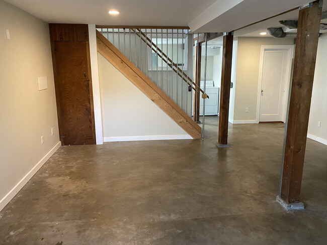 Basement bedroom 3 - 3200 SE 78TH AVE